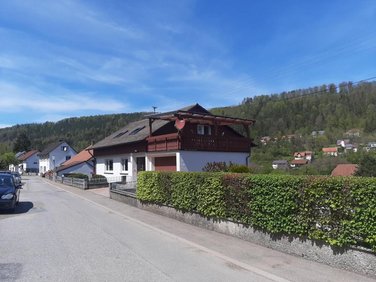 Privates Zimmer In Unterkunft Mit Glatttal Blick In Wasserschloss Nahe Зульц-ам-Неккар Экстерьер фото
